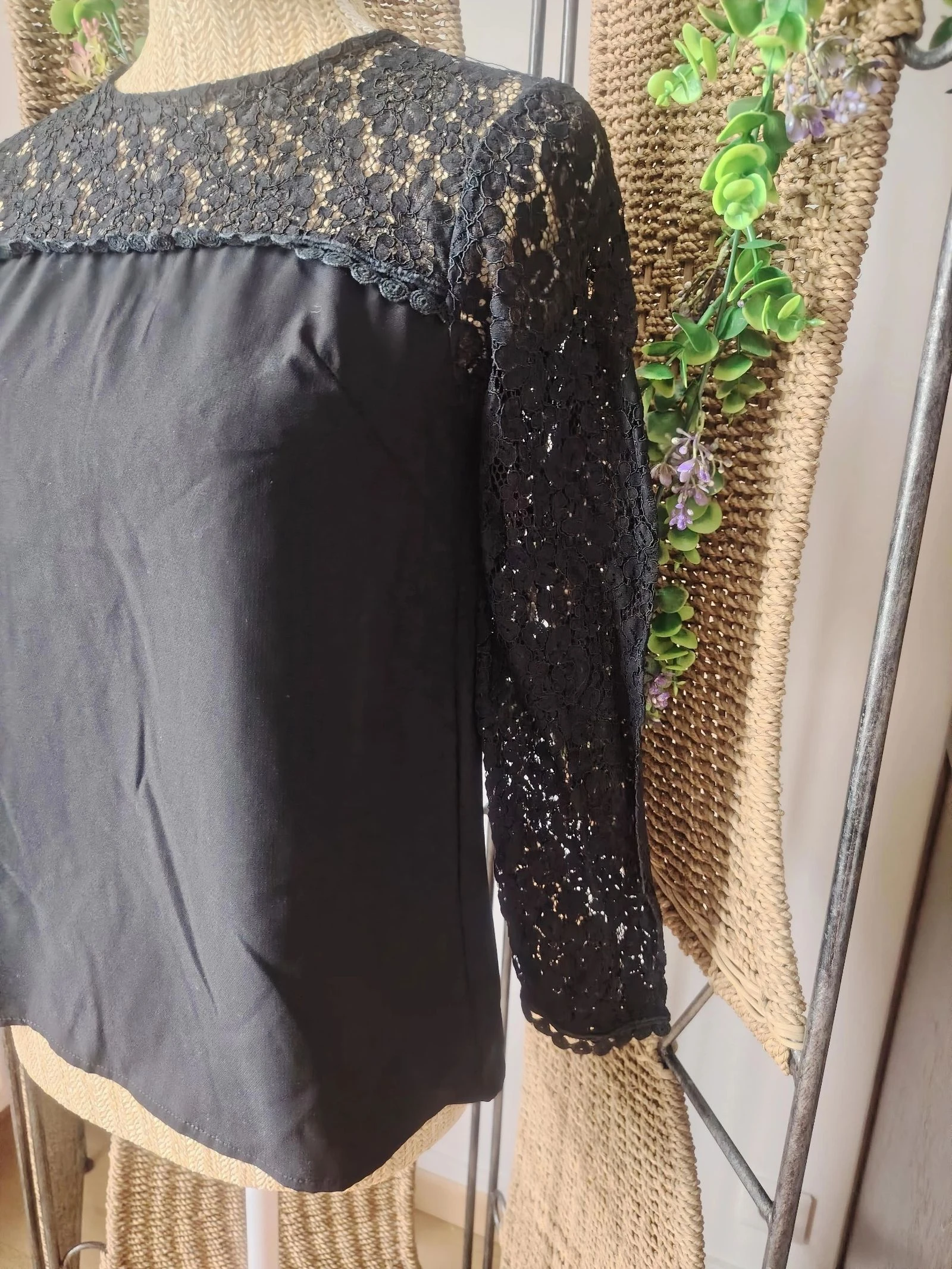 Blusa de renda preta feminina 36 Versão Feminina – photo 4